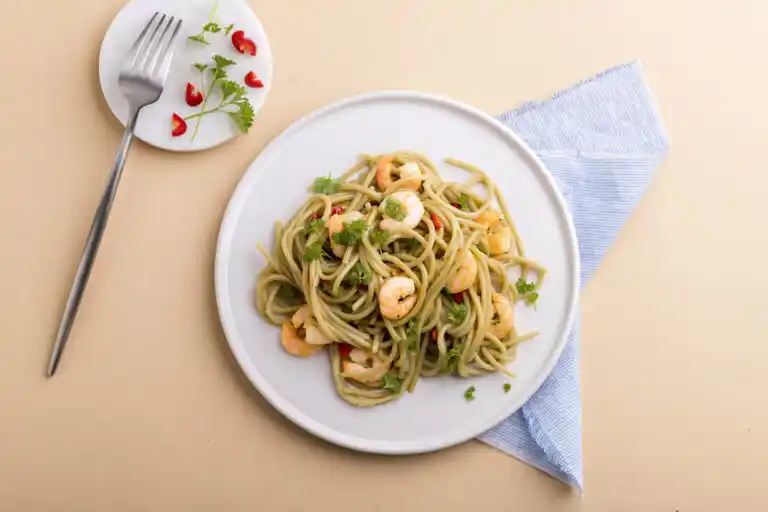 teszta zoldborso spagetti chilis garnelas 768x512 1 | Worry free food